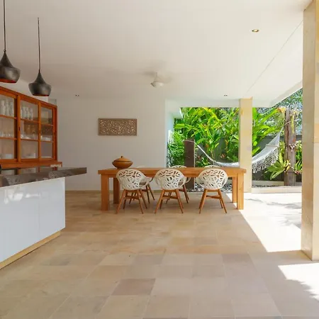 Villa Rasa Senang, With Private Cook And Pool