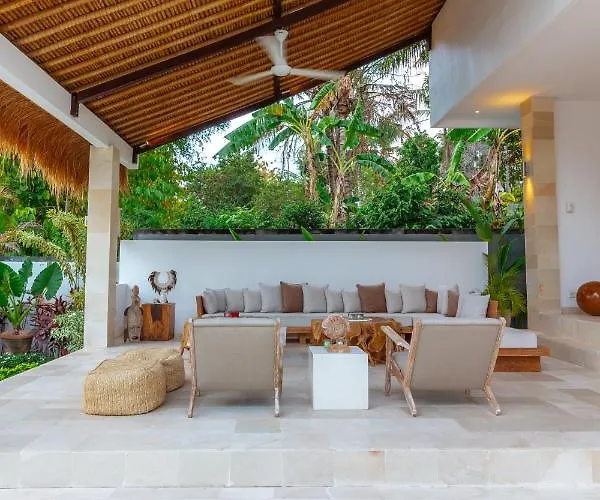 Rasa Senang, With Private Cook And Pool Villa *